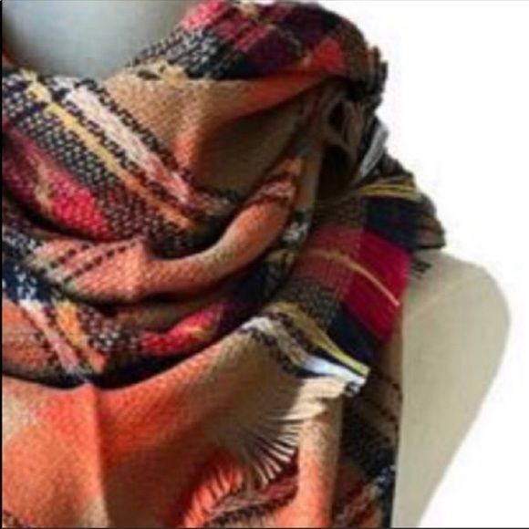 5⭐️Rated! Cozy Plaid Blanket Scarf - Picture 8 of 8